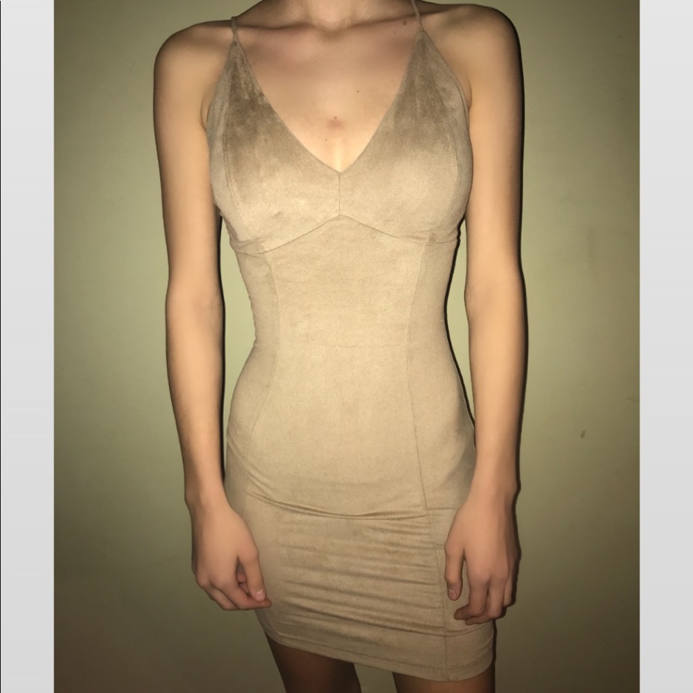 Soft nude velvety party dress